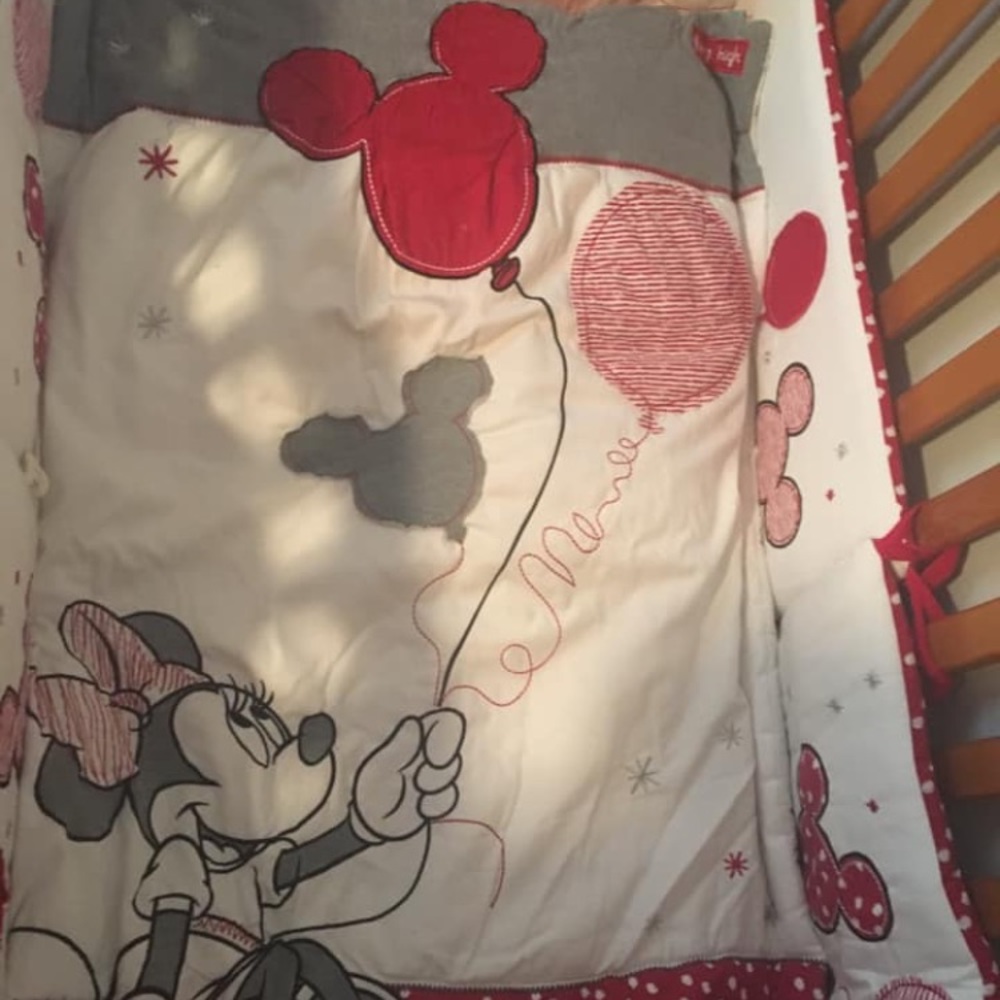 Minnie crib bedding